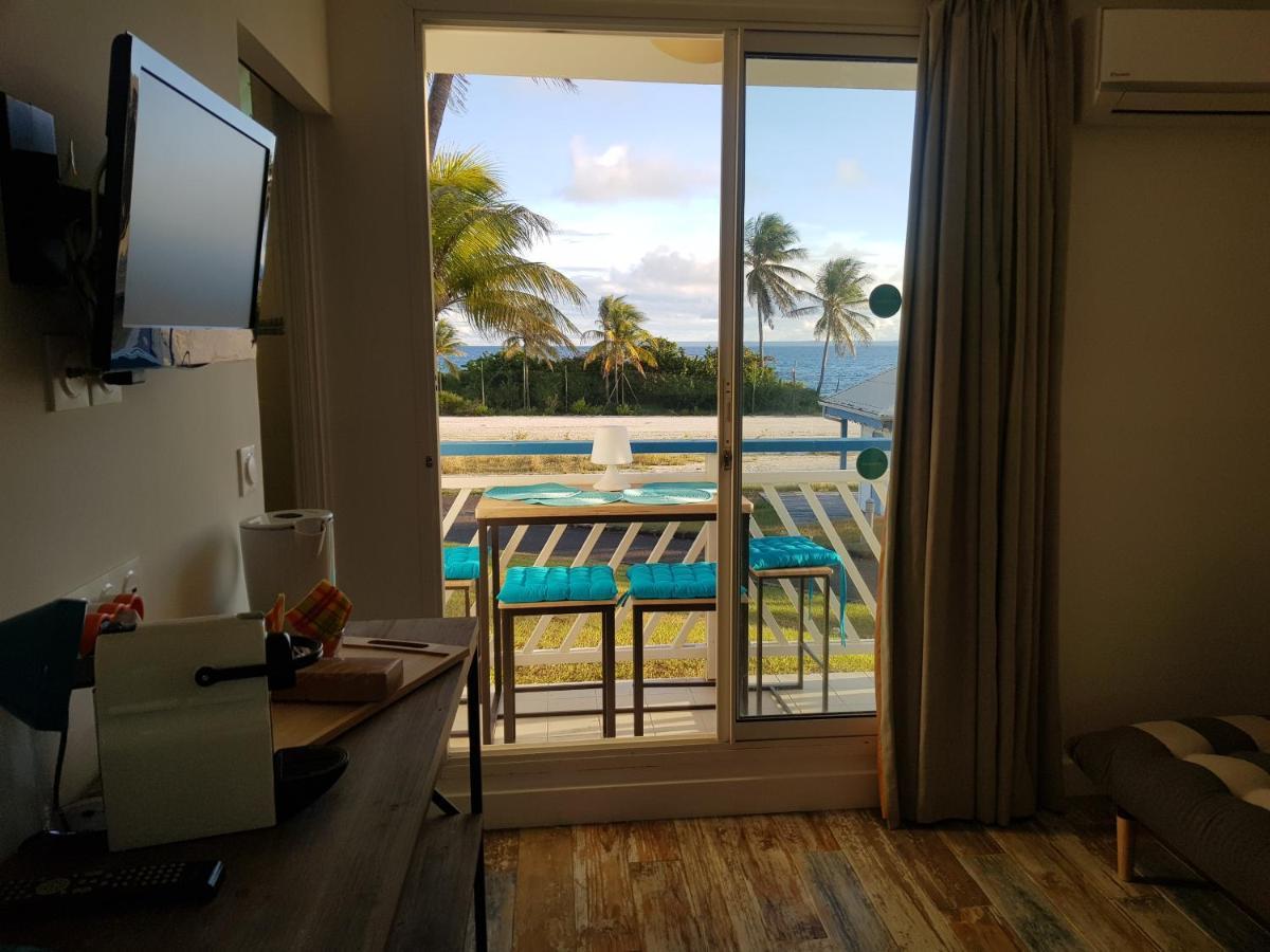 Grand Studio Vue Mer Avec Reservoir D'Eau Saint-Francois  Exterior foto