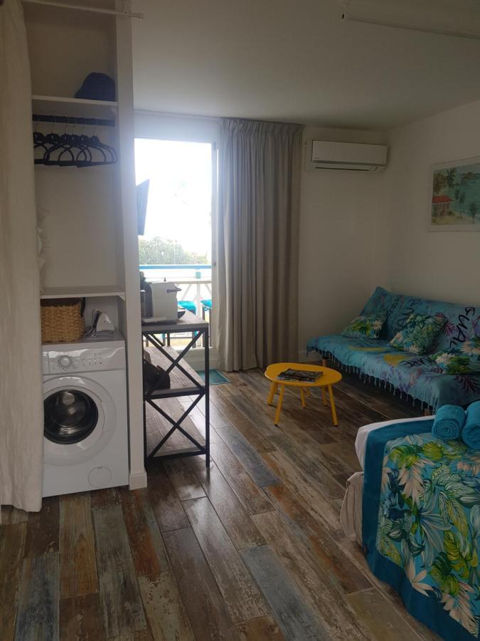 Grand Studio Vue Mer Avec Reservoir D'Eau Saint-Francois  Exterior foto